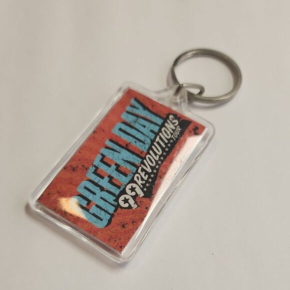 Green Day Keychain 99 Revolutions Tour - Picture 1 of 3